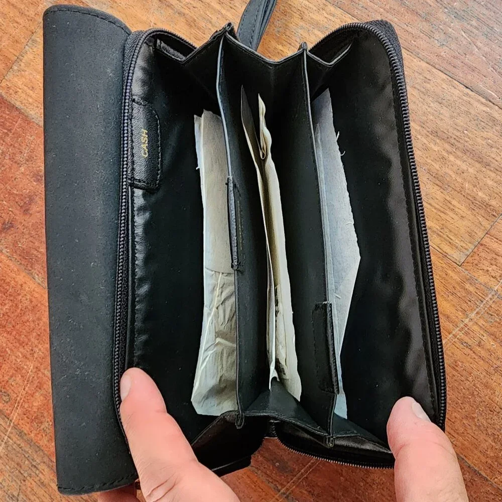 NWOT Walmart Black Organizer Wristlet Wallet